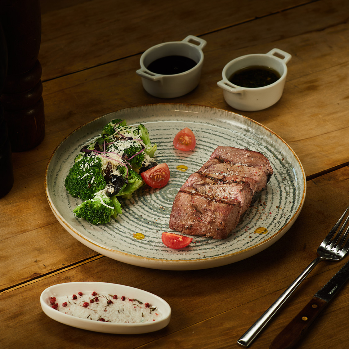 urbandada-restaurant-bucuresti-steak-angus-vita